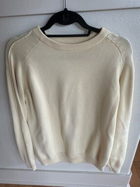 Zara Butter Yellow Classic Crewneck Unisex Sweater Size Small
